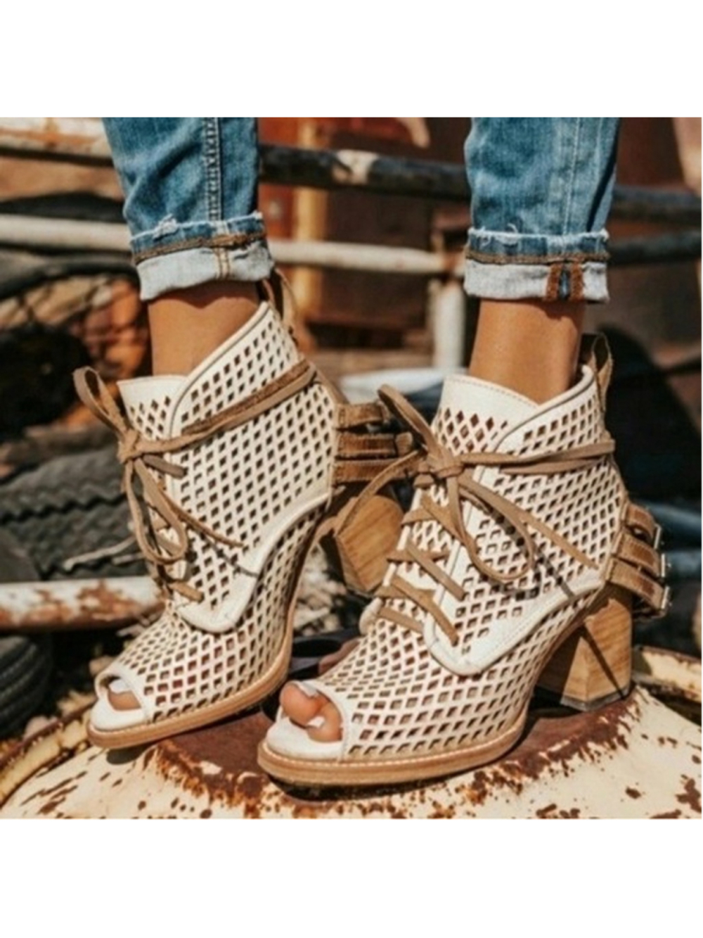 Free Bird Benni Caged Heel Boot sz 9